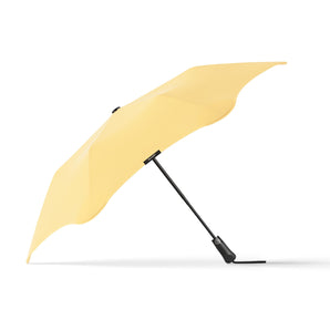 BLUNT Metro Buttercup Umbrella