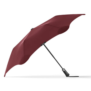 BLUNT Metro Clubhouse Red Umbrella