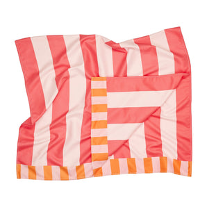 Dock & Bay Beach Towel Clubhouse Collection - Raspberry Road - L